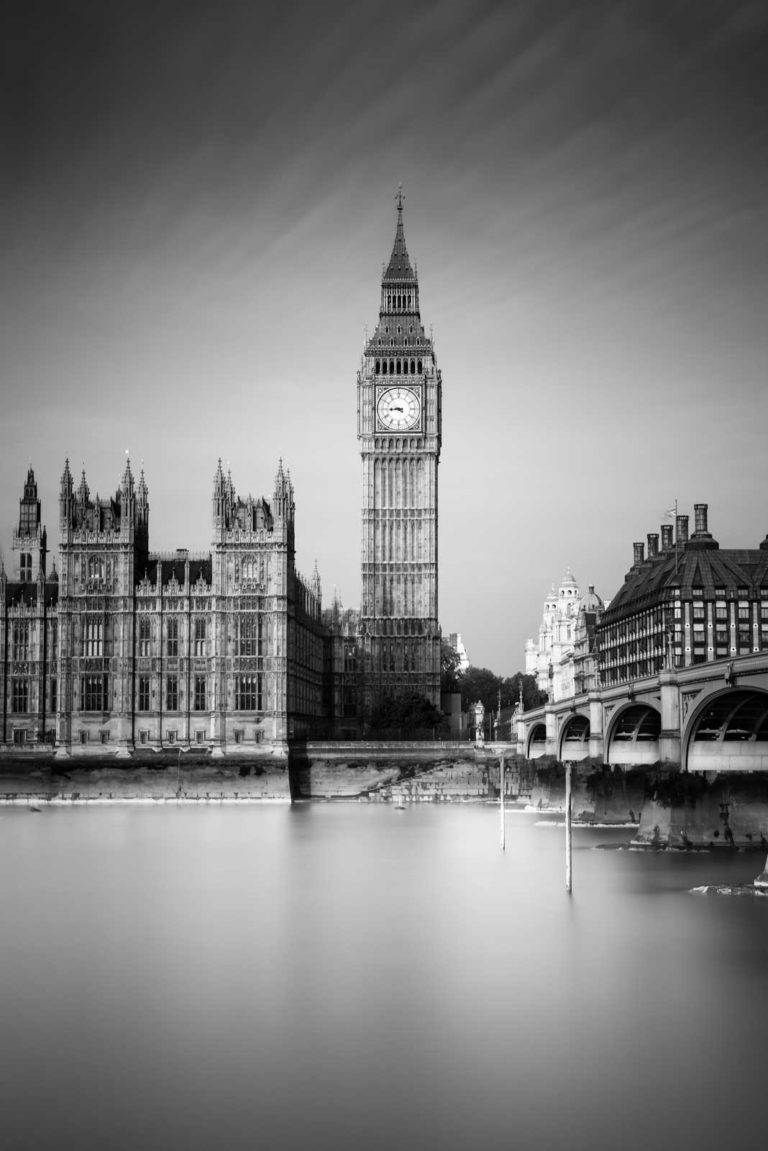 House of parliament, Big Ben, Elisabeth tower, black and white, long exposure, London, westminster bridge, Ivo Kerssemakers
